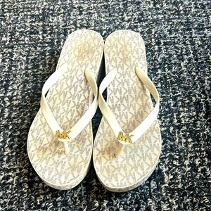 Michael Kors Wedged Flip Flops Size 9